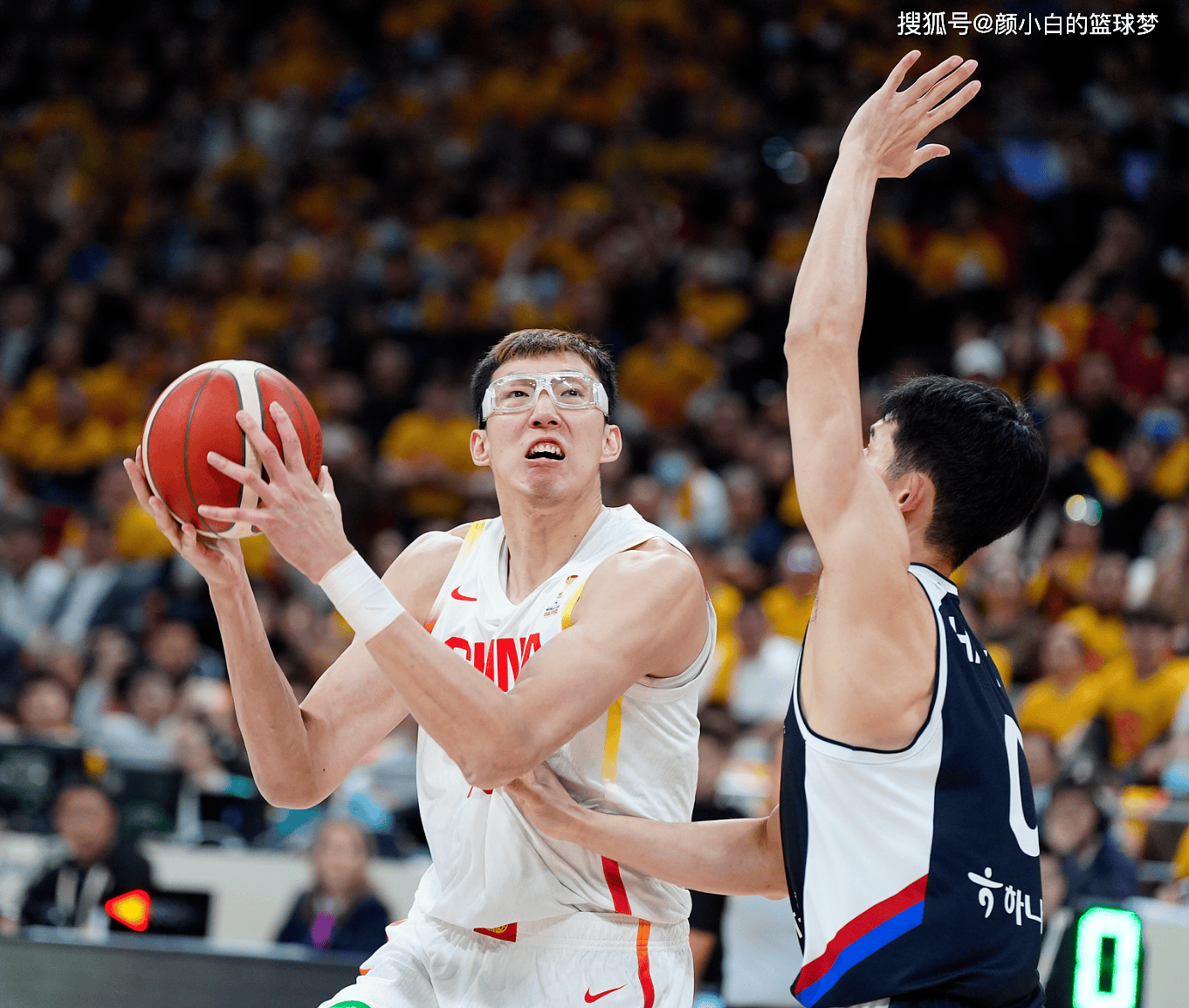 福建队逆转新疆队，周琦高光表现